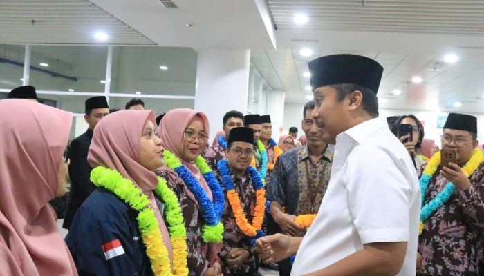 Tiga Kali Berturut-turut Juara Umum MTQ Korpri, Kepulangan Kafilah Sumbar Disambut Wagub Vasko di BIM