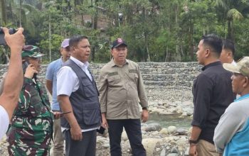 Kaposko Nasional Satgas PRR Tinjau Penanganan Dampak Bencana di Pesisir Selatan