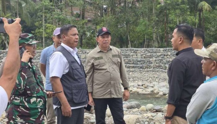 Kaposko Nasional Satgas PRR Tinjau Penanganan Dampak Bencana di Pesisir Selatan