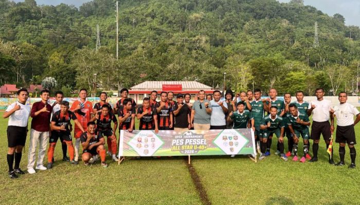 Hamdanus Buka Open Turnamen Pes. Pessel All Star U-40 Tahun 2026 di Painan