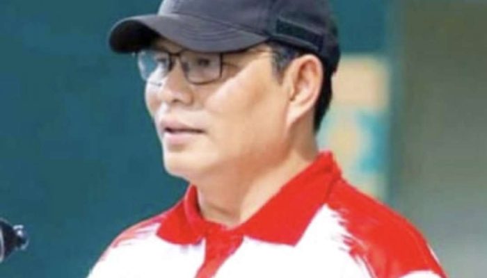 Lewat Tenis, Kapolda Sumbar Irjen Djati Dekat dengan Masyarakat
