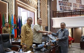 Defisit Rp176 Miliar, DPRD Sumbar Minta Gubernur Jelaskan Ranperda Perubahan APBD 2026