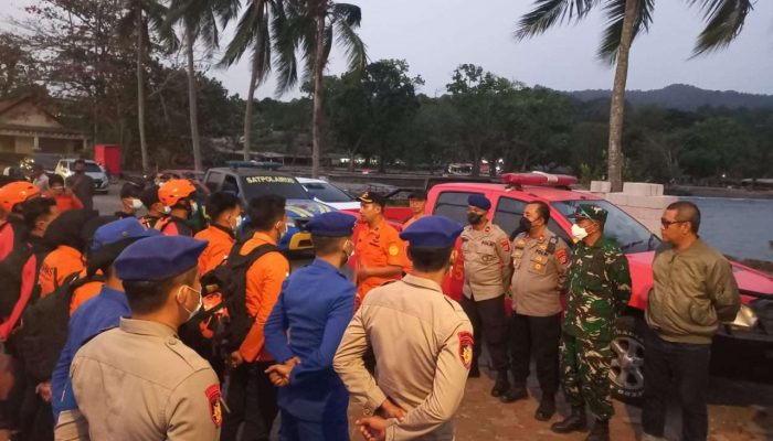 Pewarta ANTARA Bersama Empat Jurnalis Lain Hilang Kontak di Selat Sunda, Operasi SAR Berlanjut