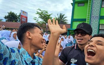 Ribuan Siswa MAN 2 Padang Antusias Sambut Atta Halilintar