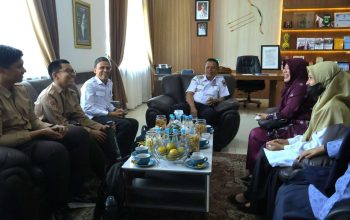 Wawako Elzadaswarman Dukung Dua Siswa SMA Raudhatul Jannah ke OPSI Tingkat Nasional
