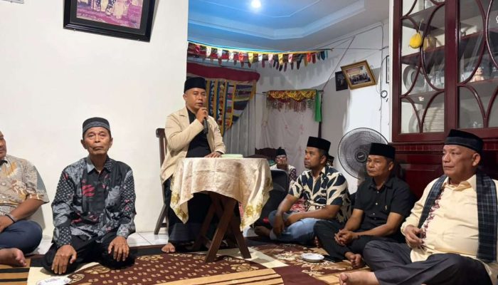Pengurus LKAAM Pesisir Selatan Takziah ke Rumah Alm Rusli Dt. Rajo Batuah