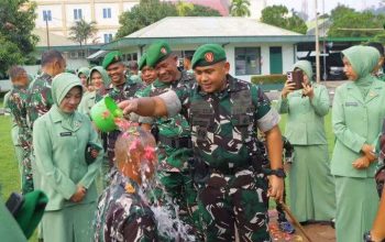 Apresiasi Loyalitas dan Kinerja, Dandim 0311/Pessel Ganjar Anggotanya Kenaikan Pangkat