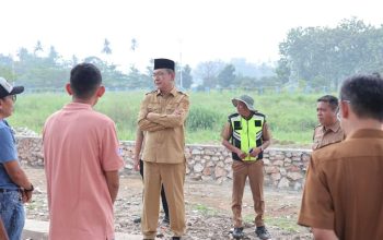 Tinjau Kawasan Batang Agam, Wali Kota Minta Fokus Menyelesaikan Infrastruktur