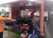 Petugas Dapur Umum di Tapan Siapkan 2.434 Bungkus Nasi, Distribusikan kepada Warga dan Petugas Lapangan