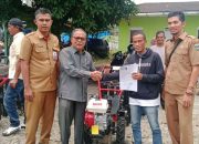 Enam Kelompok Tani di Kabupaten Pasaman Terima Bantuan Alsintan dari Pokir Muzli M. Nur