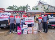 Pertamina Sumbar Berikan Bantuan Bencana Banjir di Kota Padang