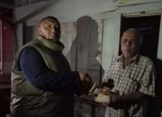 Ditengah Gelap Malam, Tim Terpadu Distribusikan Makanan untuk 200 KK ke Dua Nagari